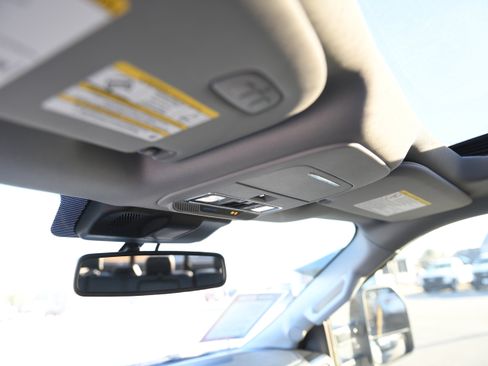 New 2026 Ford F250 Lariat w/ Black Appearance Package image 38