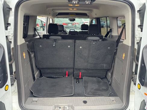 Used 2022 Ford Transit Connect XLT FWD image 19