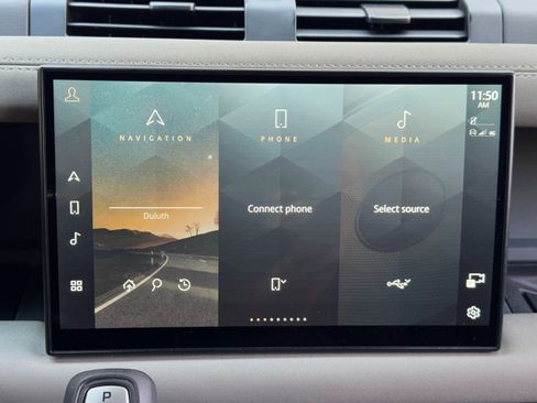 Used 2023 Land Rover Defender 110 X image 29