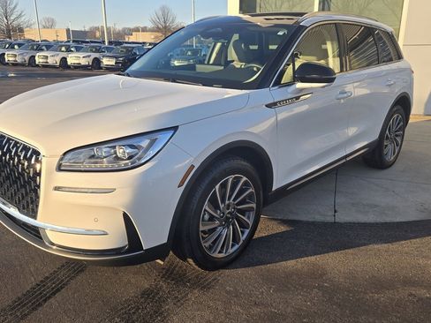 Certified 2023 Lincoln Corsair Reserve w/ Equipment Group 201A image 14