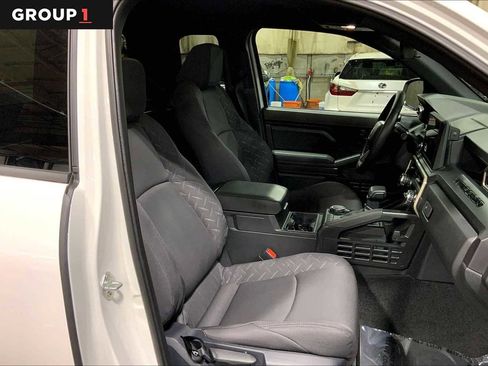 Certified 2025 Toyota Tacoma SR image 6