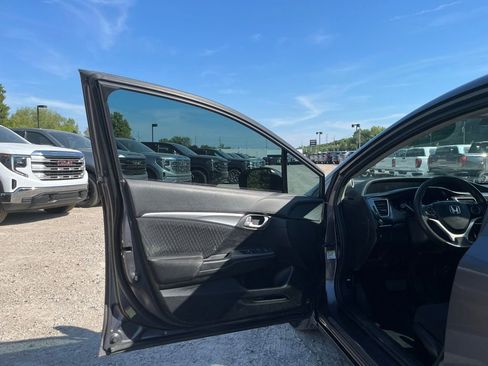 Used 2015 Honda Civic EX image 18