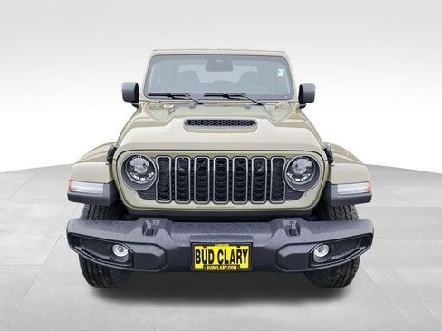 New 2026 Jeep Gladiator Sport AWD/4WD image 9