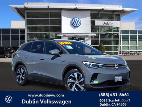 Used 2023 Volkswagen ID.4 Pro image 1