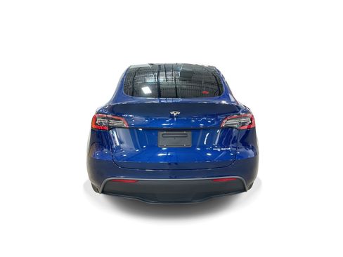 Certified 2021 Tesla Model Y Long Range AWD/4WD image 5