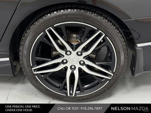 Used 2022 Honda Accord Touring image 12