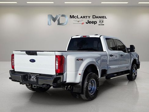 Used 2024 Ford F350 XLT image 5