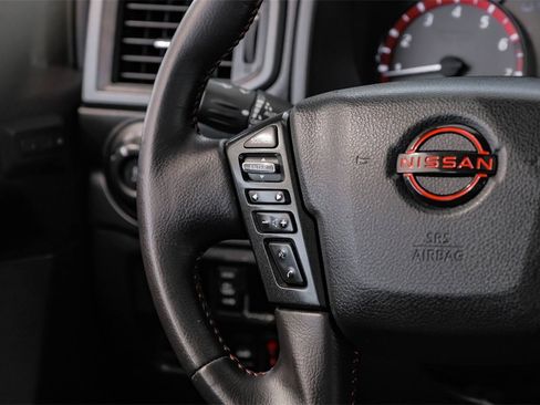 Used 2024 Nissan Titan PRO-4X w/ Pro-4x Convenience Package image 14