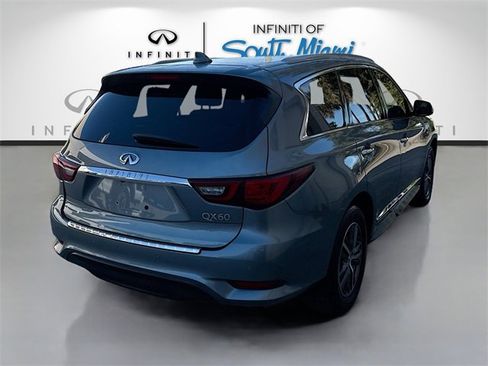 Used 2019 INFINITI QX60 Luxe w/ Essential Package image 7