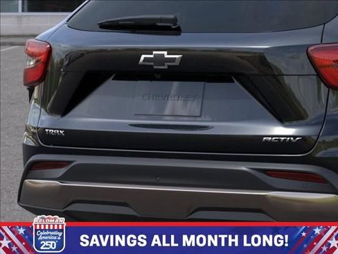 New 2026 Chevrolet Trax ACTIV w/ Sunroof Package FWD image 14