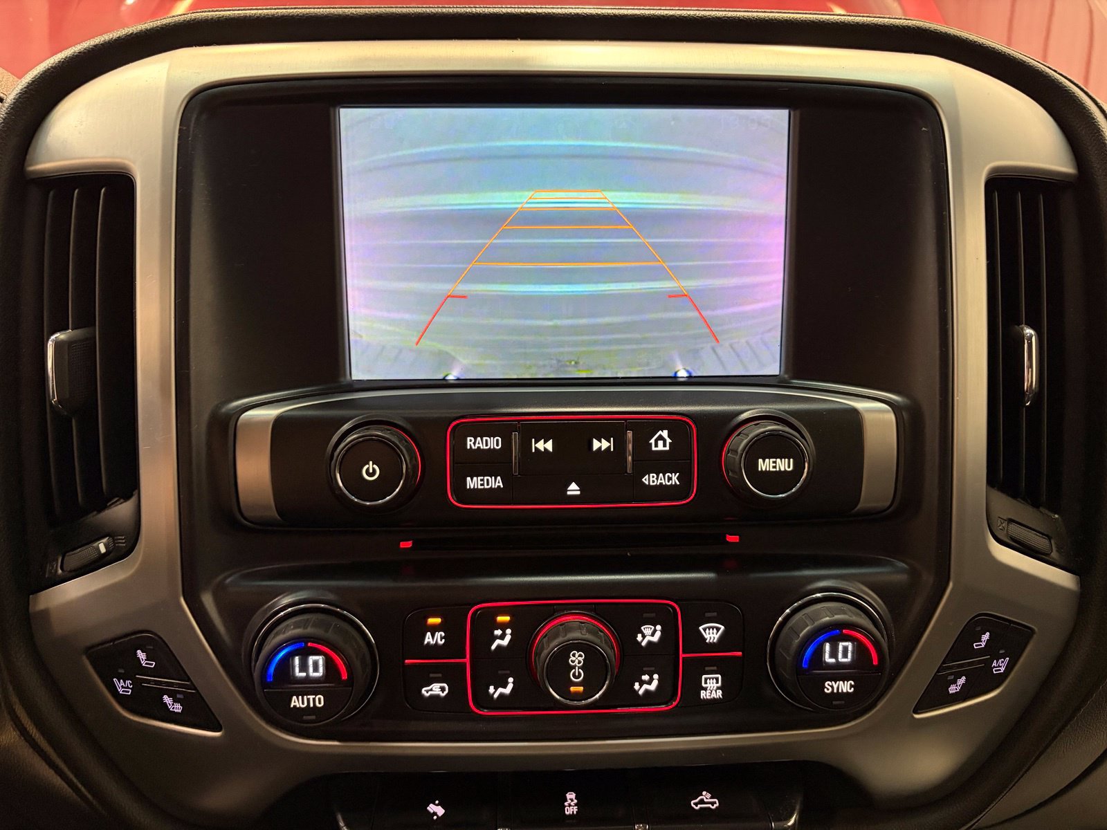 Used 2015 GMC Sierra 2500 SLT AWD/4WD image 19