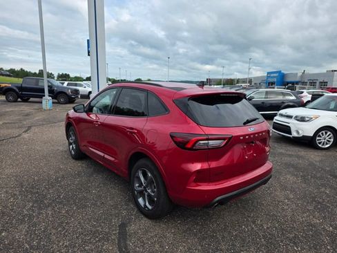 Used 2024 Ford Escape ST-Line w/ Tech Pack #1 AWD/4WD image 5