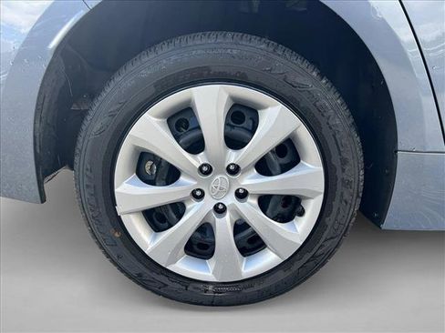 Certified 2024 Toyota Corolla LE image 25