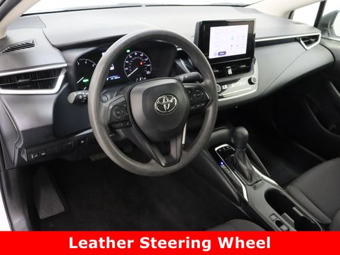 Used 2024 Toyota Corolla LE image 13