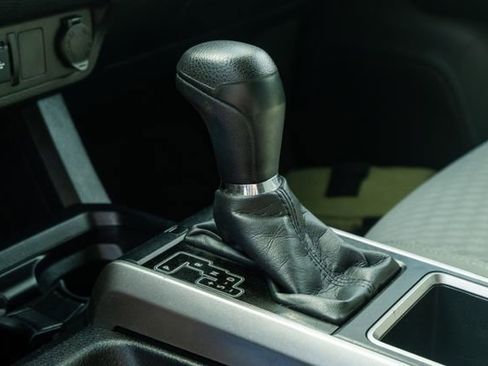 Used 2021 Toyota Tacoma SR5 image 16