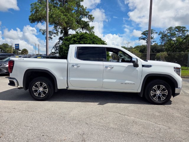 Used 2025 GMC Sierra 1500 SLT AWD/4WD image 8