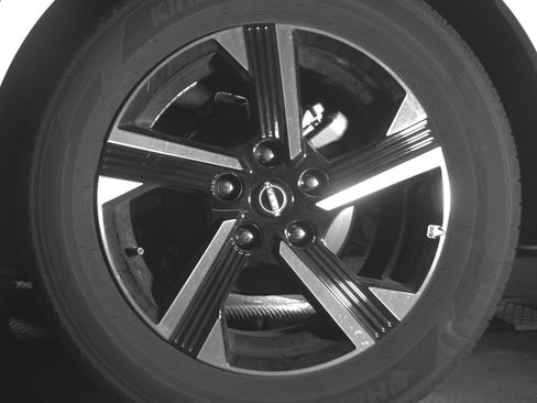 Used 2025 Nissan Sentra SV FWD image 14