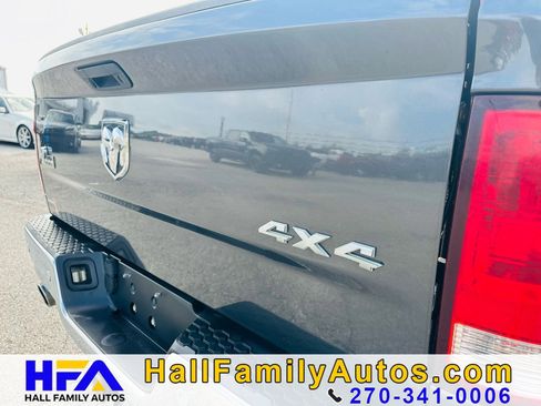 Used 2018 RAM 1500 Big Horn image 13