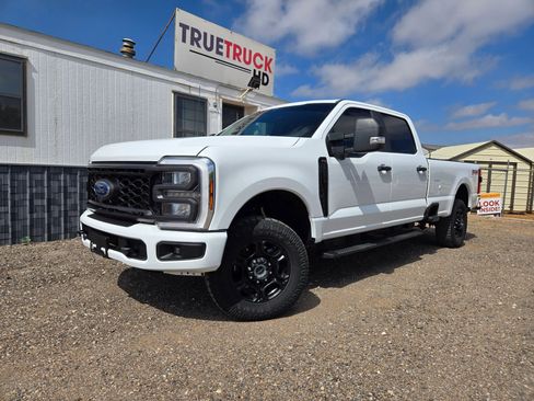 Used 2024 Ford F250 XL w/ STX Appearance Package AWD/4WD image 1