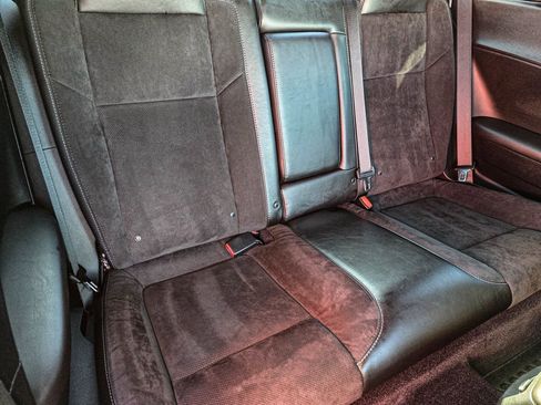 Used 2018 Dodge Challenger R/T Scat Pack w/ Dynamics Package image 33