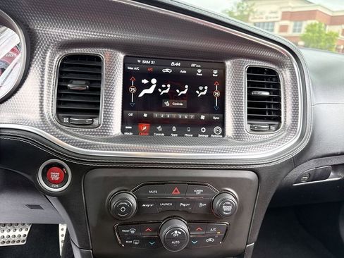 Used 2022 Dodge Charger SRT Hellcat w/ Harman/Kardon Audio Group RWD image 18