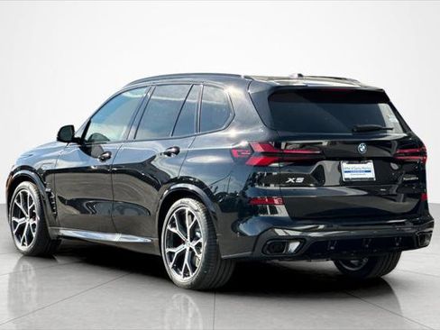 New 2026 BMW X5 xDrive50e w/ M Sport Package image 3