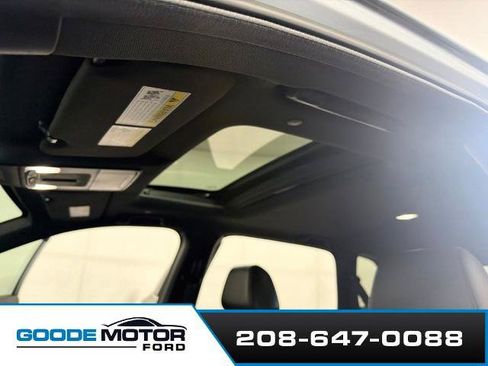 Used 2023 Honda CR-V Sport Touring image 18