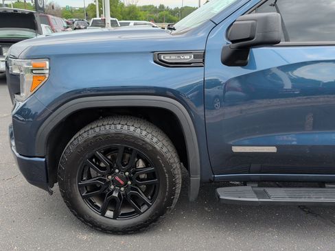 Used 2019 GMC Sierra 1500 Elevation w/ Elevation Value Package AWD/4WD image 8