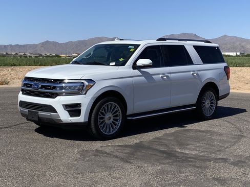 Used 2023 Ford Expedition Max Limited RWD image 7