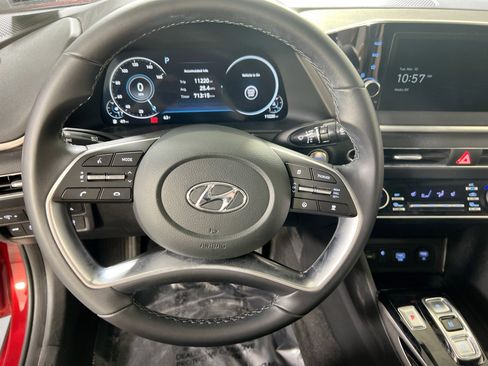Used 2023 Hyundai Sonata SEL w/ Convenience Package image 11
