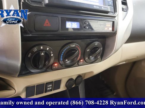 Used 2014 Toyota Tacoma PreRunner image 25