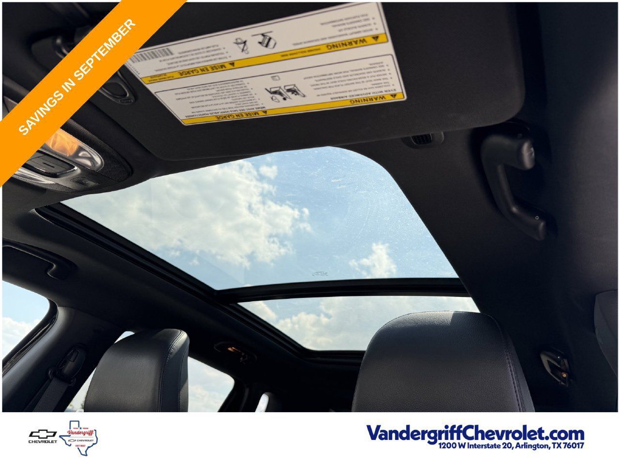 Used 2025 Jeep Compass Latitude w/ Sun & Sound Group AWD/4WD image 24