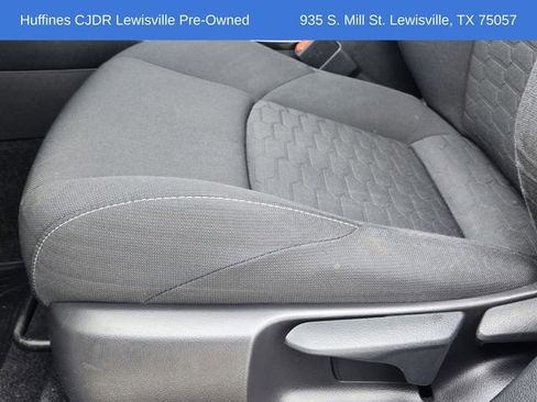 Used 2021 Toyota Corolla SE FWD image 32
