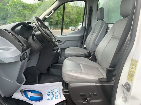 Used 2018 Ford Transit 350 138 DRW w/ Premium Package RWD image 15