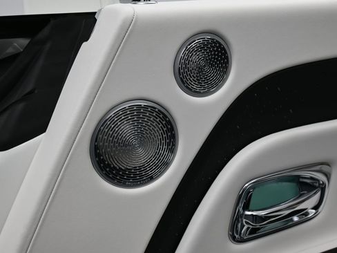 New 2026 Rolls-Royce Spectre image 26