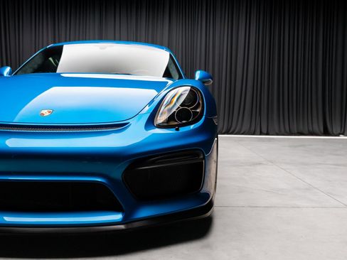 Used 2016 Porsche Cayman GT4 image 22