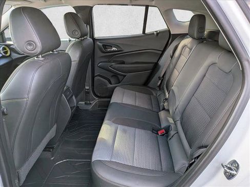 Used 2024 Chevrolet Trax LT w/ Driver Confidence Package image 18