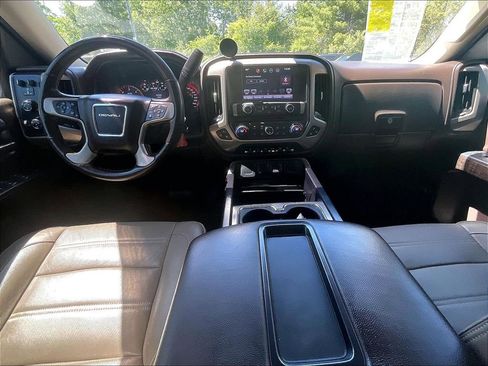 Used 2015 GMC Sierra 1500 Denali w/ Driver Alert Package AWD/4WD image 20