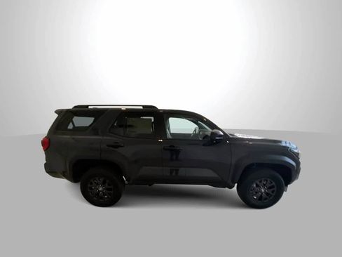 New 2026 Toyota 4Runner SR5 AWD/4WD image 9