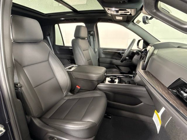 New 2026 Chevrolet Tahoe Z71 w/ Z71 Off-Road Package AWD/4WD image 35