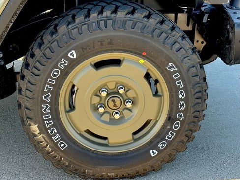 New 2026 Jeep Gladiator Willys image 28