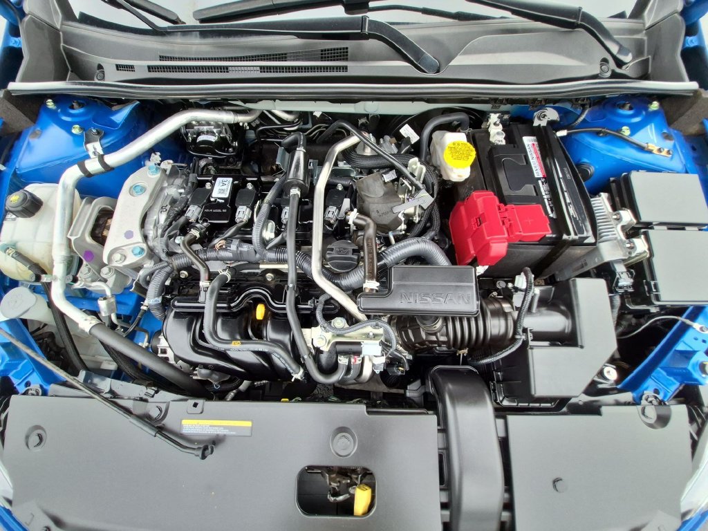 Used 2024 Nissan Sentra SV FWD image 28