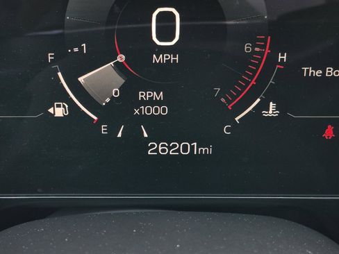 Used 2025 GMC Yukon Denali image 12