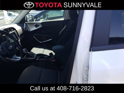 Used 2020 Kia Soul X-Line FWD image 4