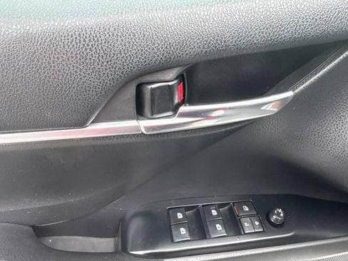 Used 2020 Toyota Camry LE w/ Cold Weather Package AWD/4WD image 10