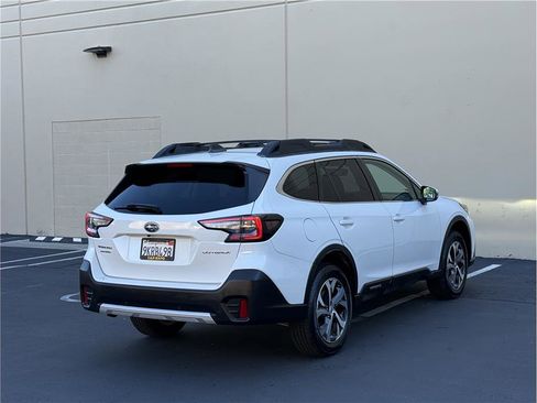 Used 2021 Subaru Outback Limited AWD/4WD image 6