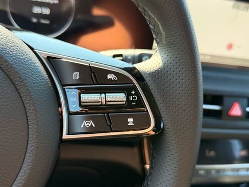 New 2026 Kia Seltos SX AWD/4WD image 18