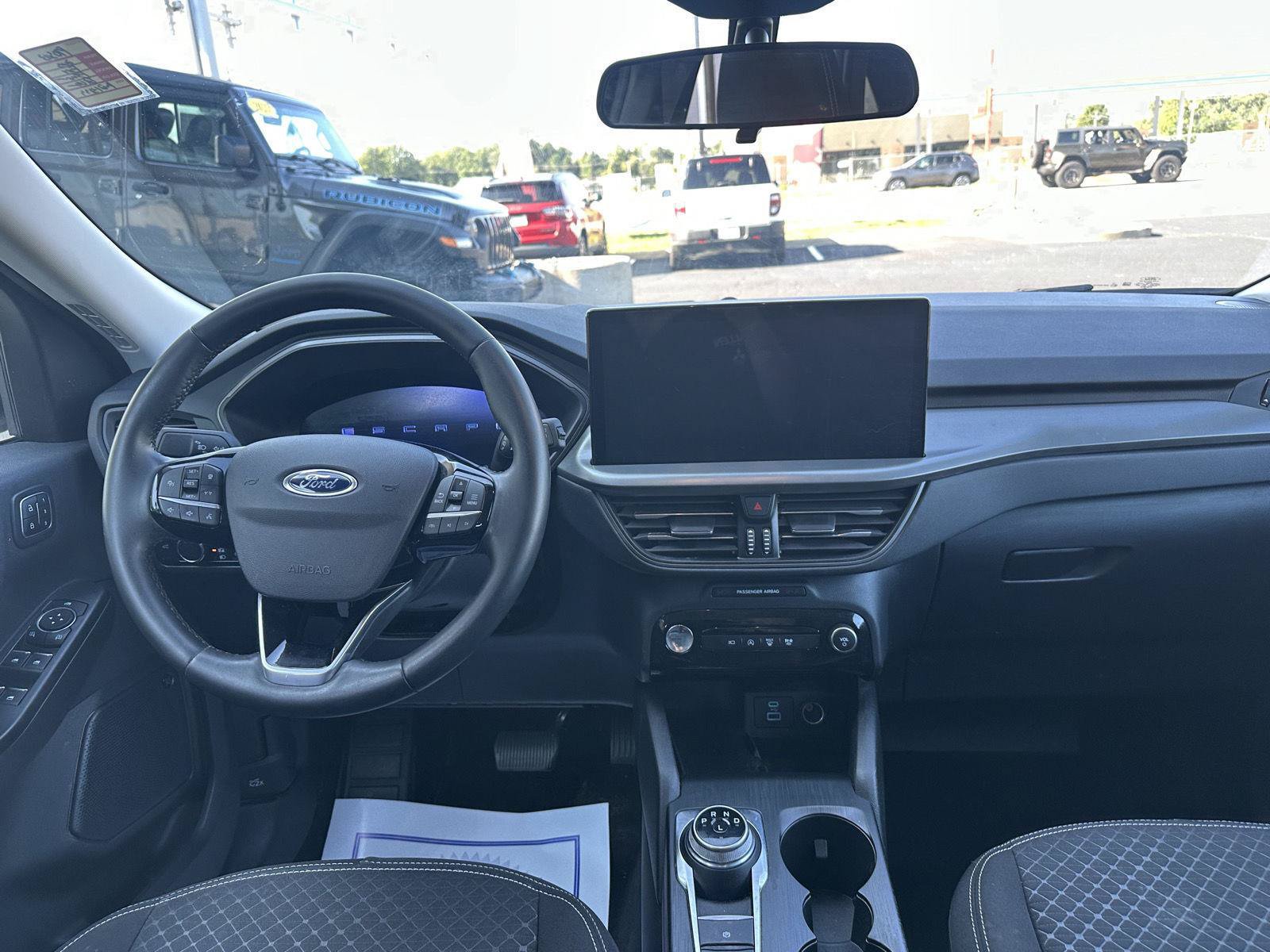 Used 2023 Ford Escape Active w/ Tech Pack #2 AWD/4WD image 31