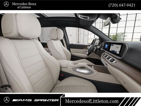 New 2026 Mercedes-Benz GLS 580 4MATIC image 4