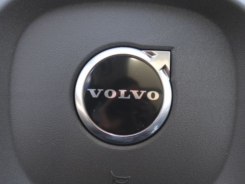 New 2026 Volvo XC90 B5 Plus w/ Protection Package image 16